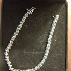 Women's 14k White Gold Blue Diamond Bracelet 