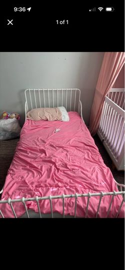 IKEA minnen bed frame only need gone asap moving