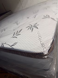 Twin mattress with Boxspring (hablamos español)