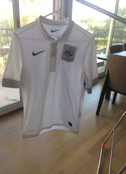 Men’s Nike France jersey Size small