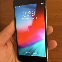 iPhone 6s 64G AT&T Battery 77% Screen Cracked 