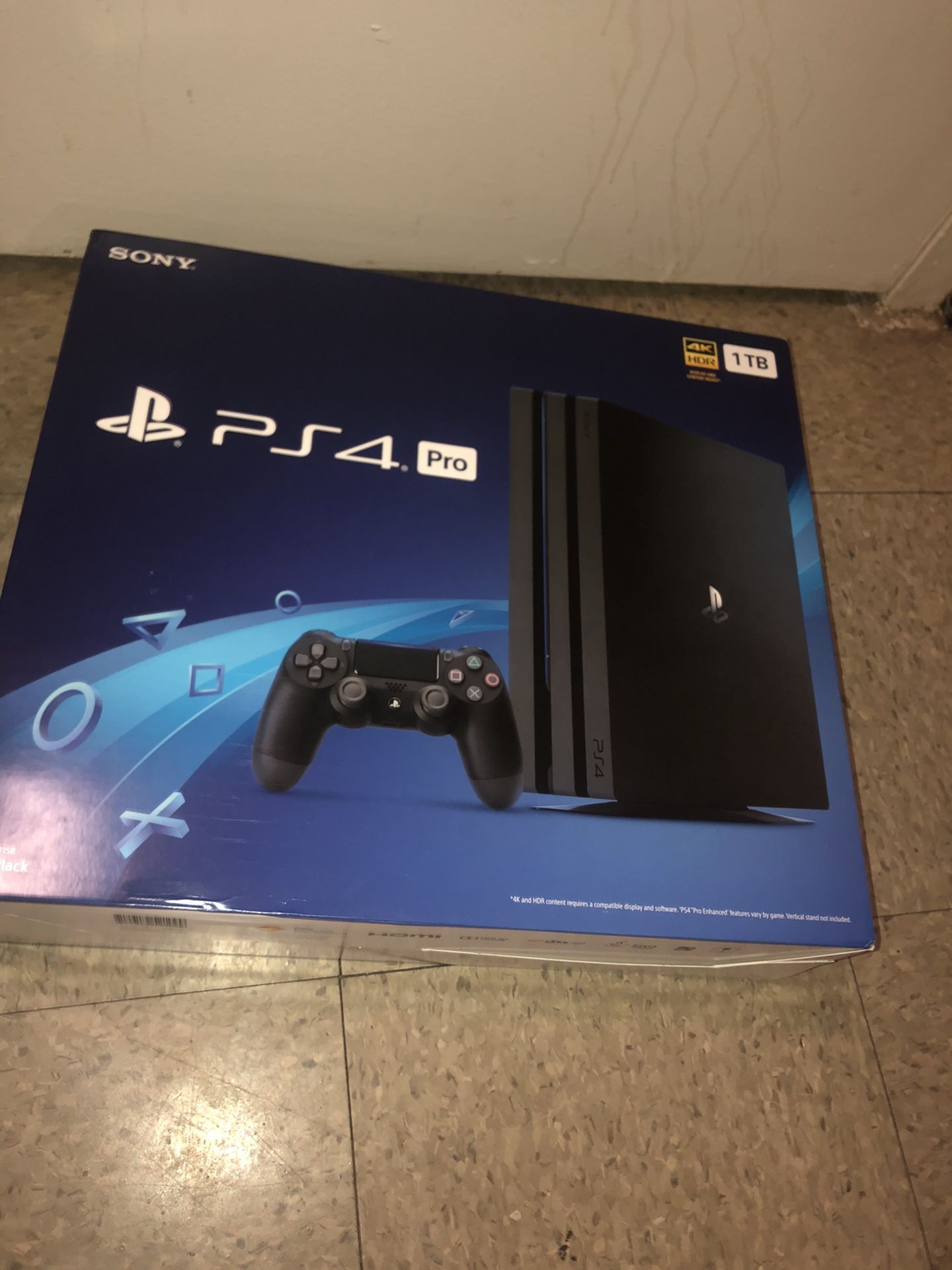 PLAYSTATION 4 PRO