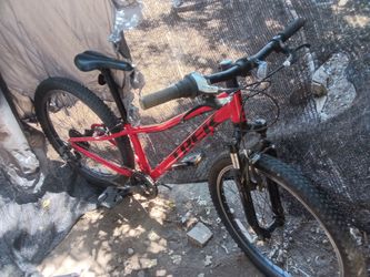 Trek 24 inch