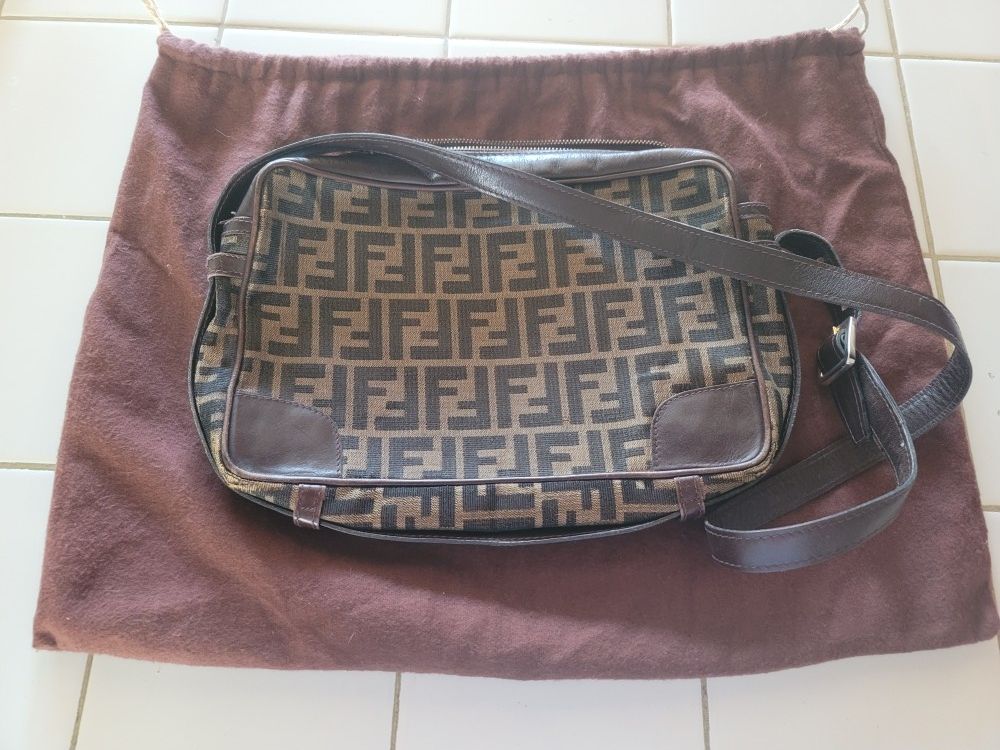 Authentic Fendi Purse With Dust Bag. $150 Pickup In Oakdale