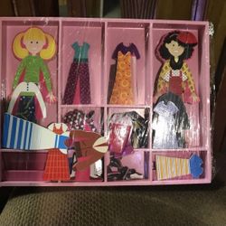 Abby & Emma Magnetic, Wooden dress up dolls
