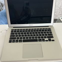 MacBook Air Laptop