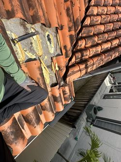 Roof Material