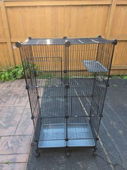 Bird cage - like new