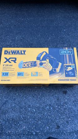DEWALT XR 20V 8" Pruning Chainsaw Kit