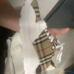 Burberry Shoes 