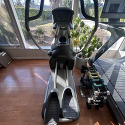 Octane Pro3700C Elliptical 