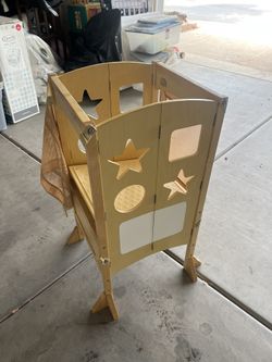 Laurel Foldable Kitchen Tower And Stepstool