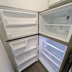 LG REFRIGERATOR