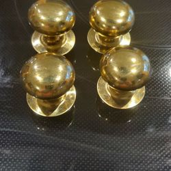 drawer pulls