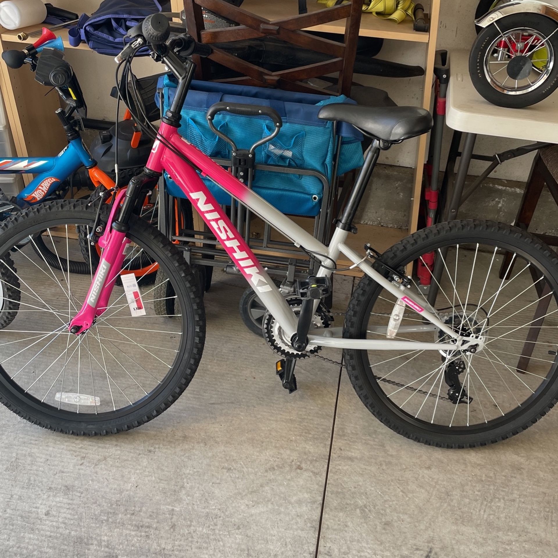 Nishiki Girls Youth Bike