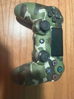 PS4 DualShock 4 Green Camo Wireless Controller