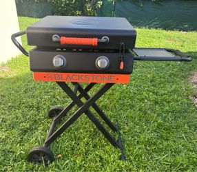 Blackstone Culinary Griddle with X Frame, Hood and Stand