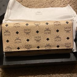 MCM Wallet