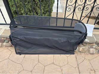 Toyota Solara windscreen parentheses (wind deflector)