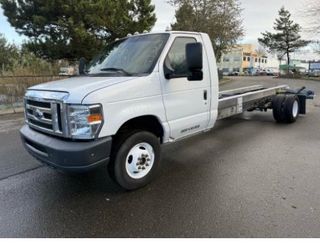 2011 Ford E-450