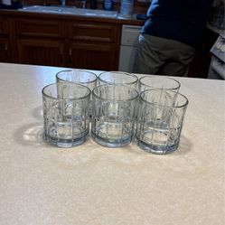 6 Juice Glasses And 8 Drinking Glasses 