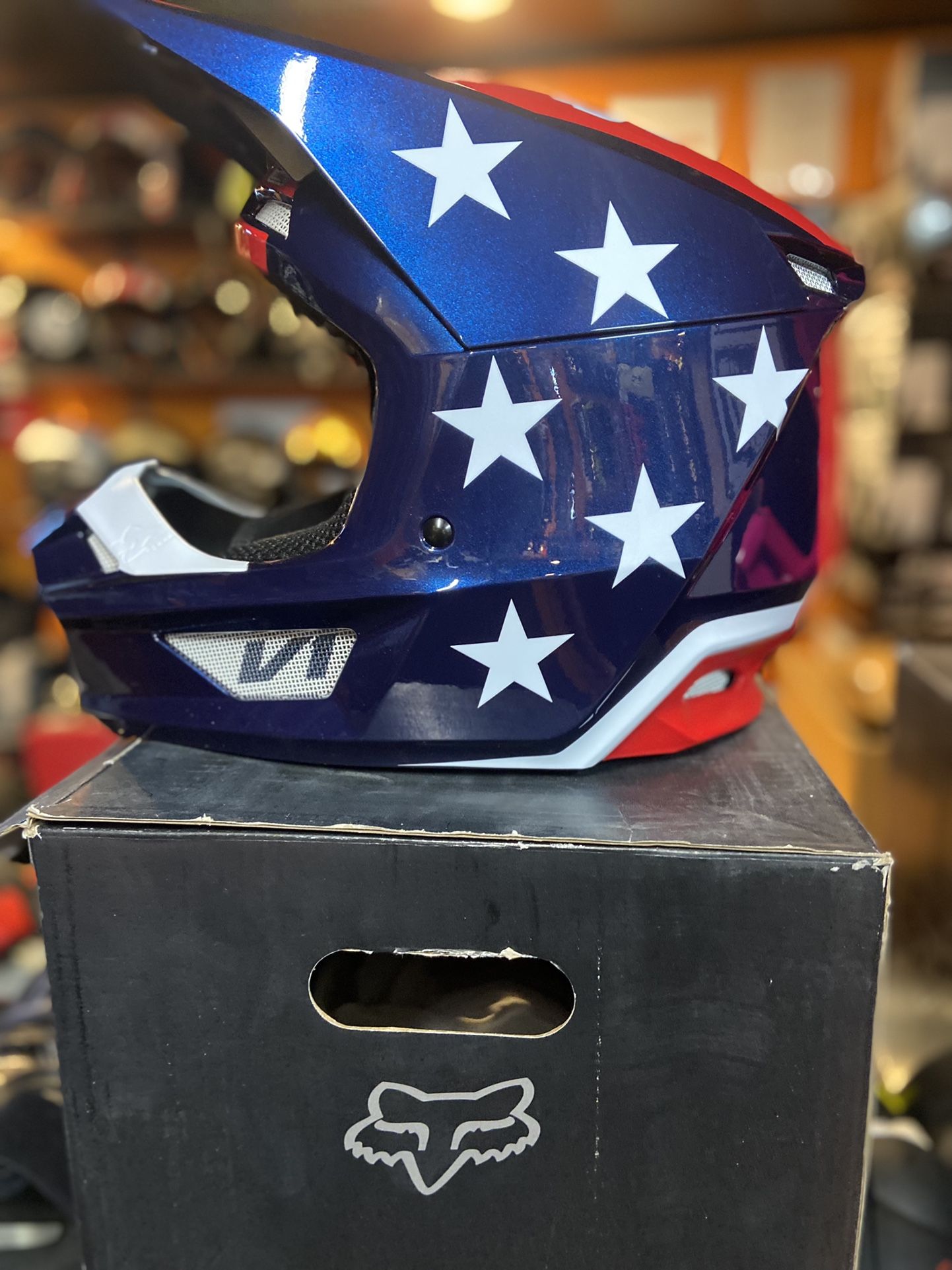 New Fox V1 American Flag Dot Motorcycle Off Road Dirt Bike Helmet $190