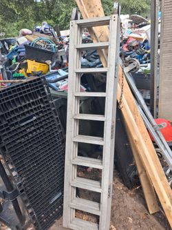 Aluminum fold up ramps