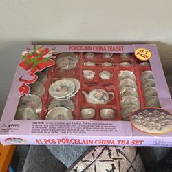 Porcelain China Tea Set