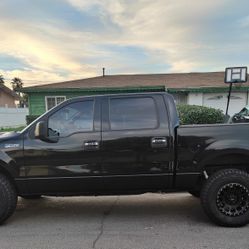 2004 Ford F-150 XLT