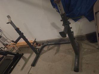 Squat rack