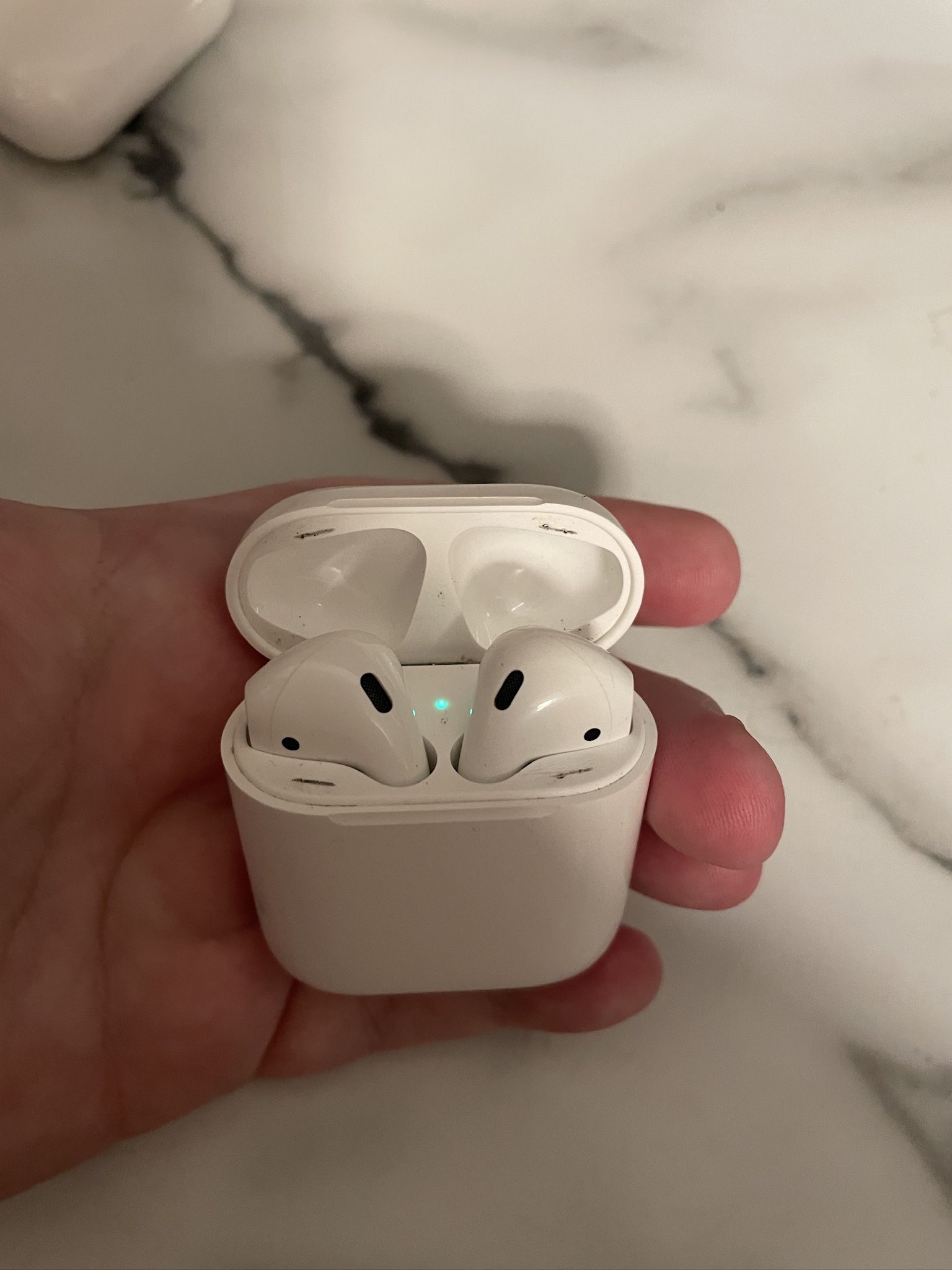 AirPods 2nd Gen 