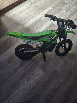 Razor SX McGrath Electric Dirt Bike – Charger Included!⚡