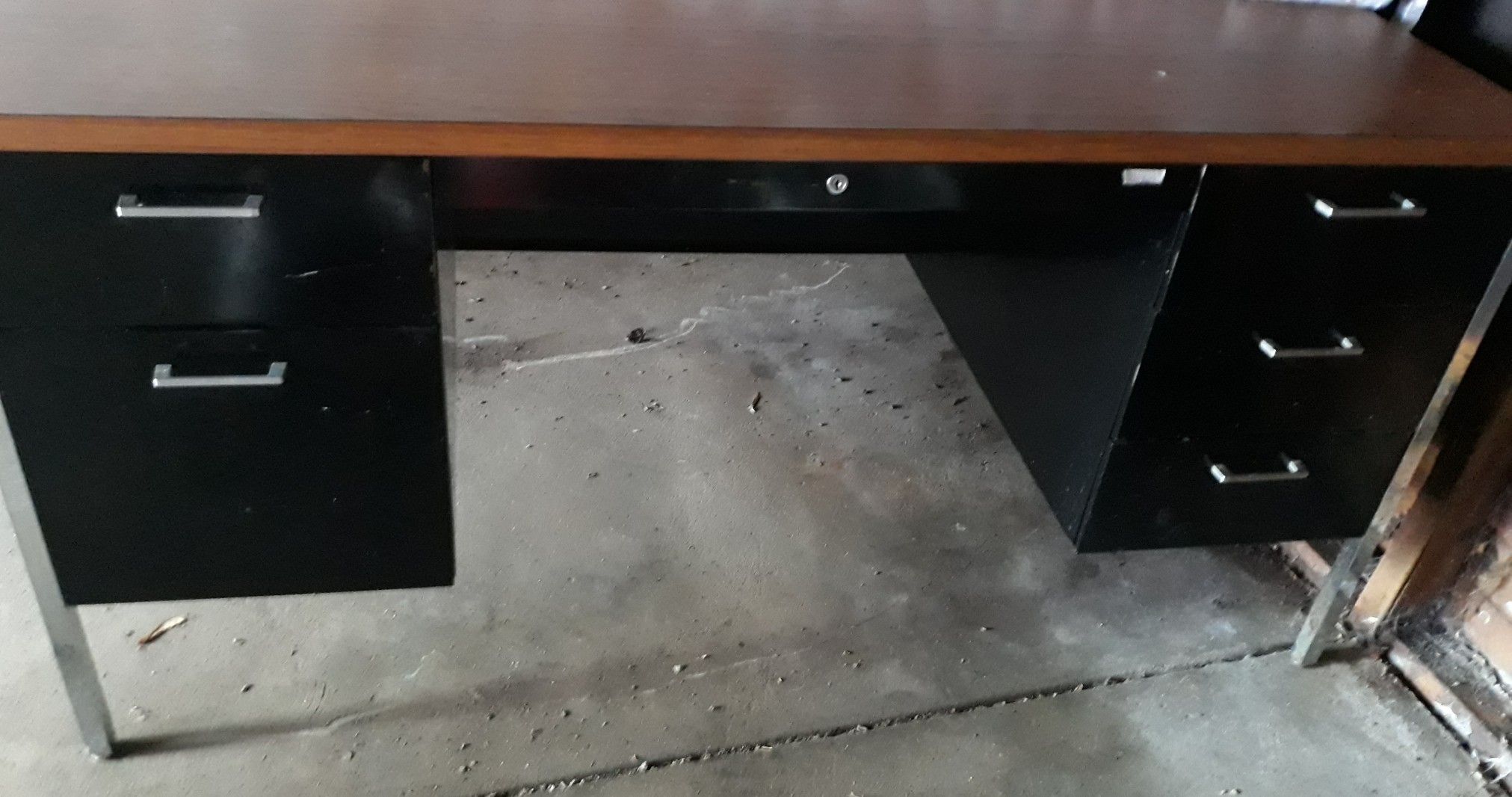 A really nice reliable desk used for tvs or work