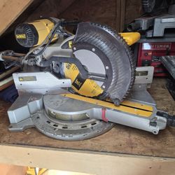 Dewalt Chop Saw DWs780 12 Inch Double Bevel