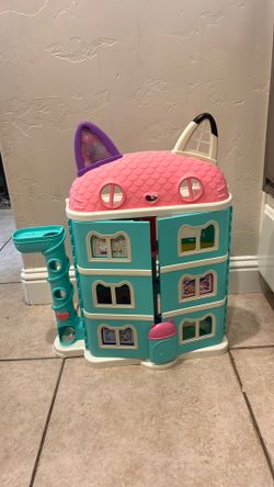 Gabby’s Dollhouse- play set
