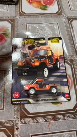 Hot Wheels Premium Boulevard 1967 Jeepster Commando