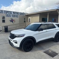 2020 Ford Explorer