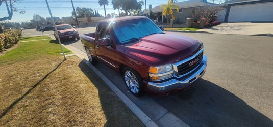 2004 GMC Sierra (single cab)