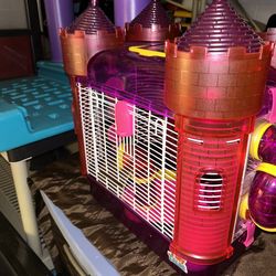 Tiny tales, hamster castle