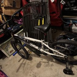 Kent Ambush 20” Bike