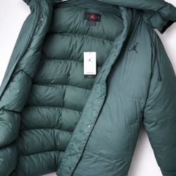 Brand New Jordan Flight Down Parka Jacket HV0538-316 Green Size Medium