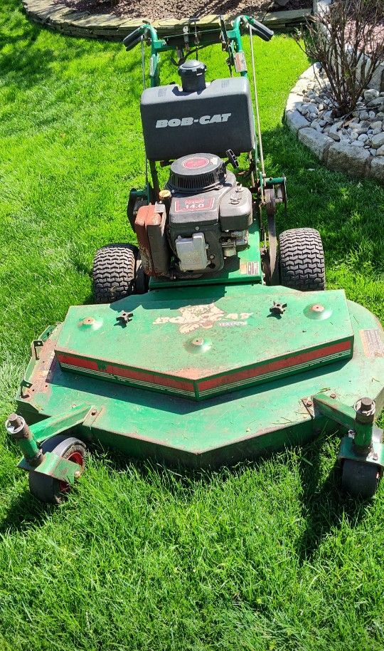 48" Lawnmower 