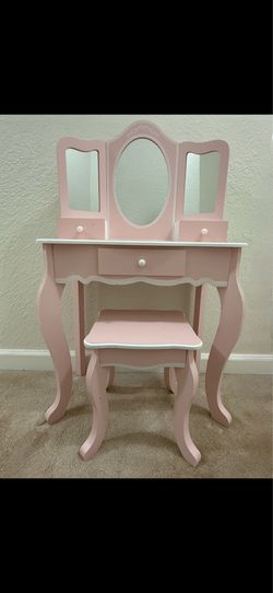 Kids Pink Vanity Set Wooden (Chair + 3 Mirrors + 3 Drawers) *OPEN TO OFFERS*