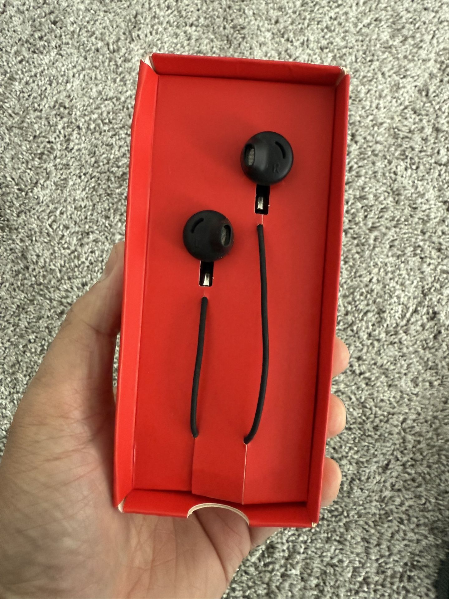 Peloton Urbanears Sumpan Earbuds! New