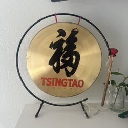 Tsingtao beer Gong 