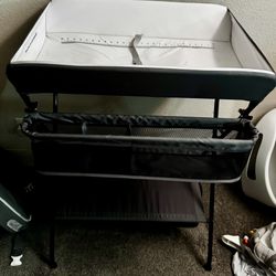 Baby Changing Table $20 