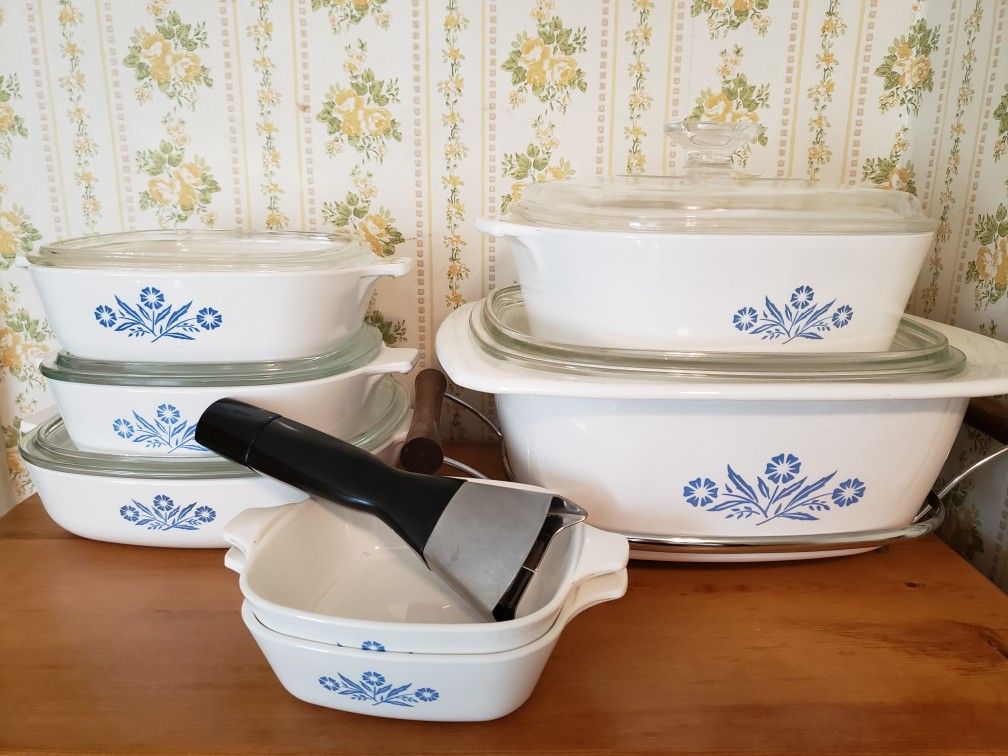 Bundle Vintage Corning Ware “Cornflower Blue” Pattern
