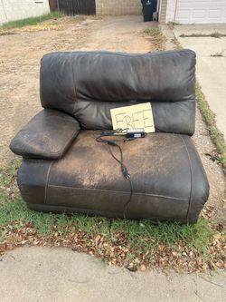 Brown leather recliner couch