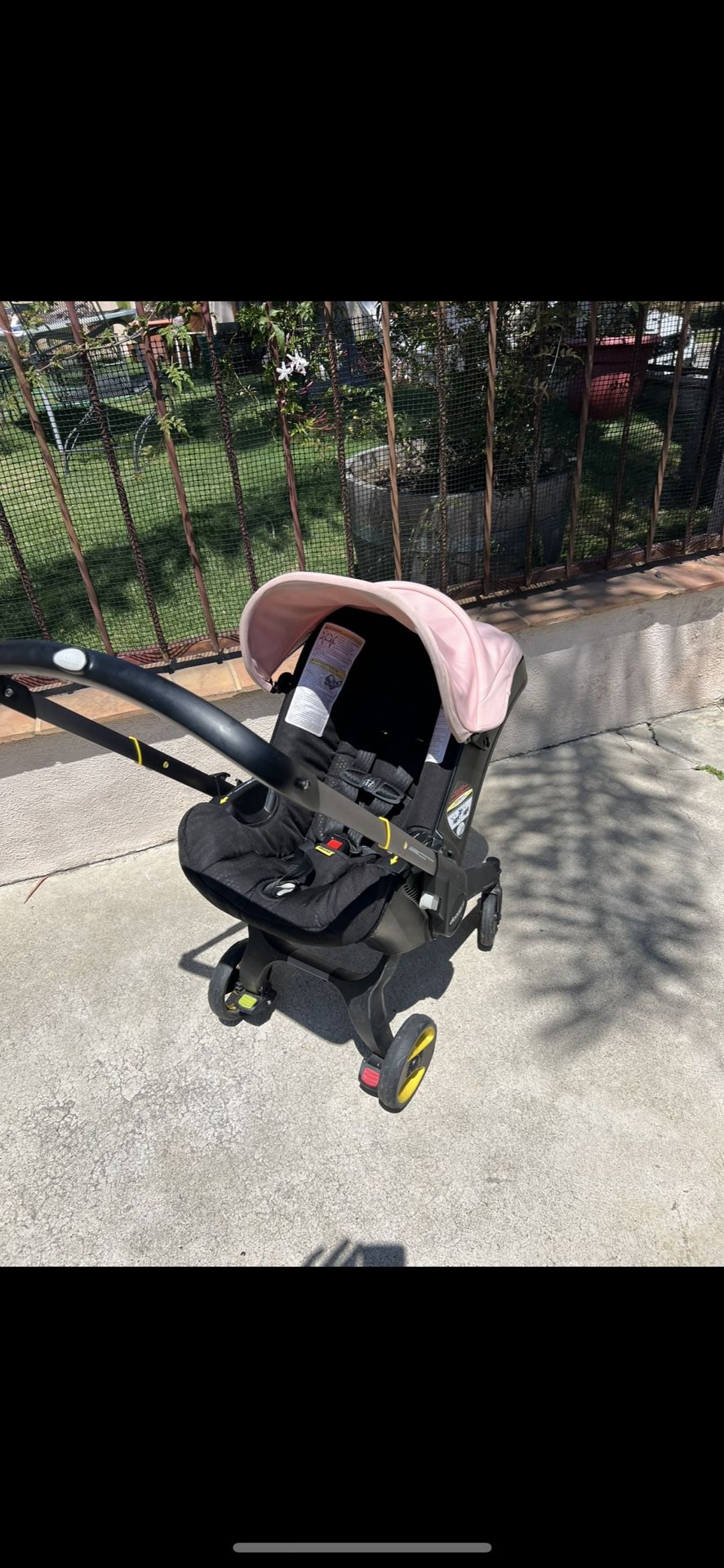 Doona Max Car Seat & Stroller Plus Infant insert & Head support 