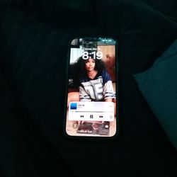 IPhone 14 Plus Locked 